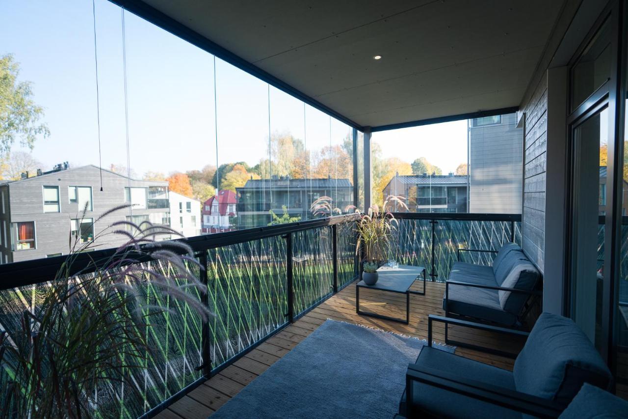 Oeoe Street Luxury Apartment With Terrace Тарту Екстериор снимка