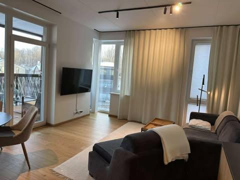 Oeoe Street Luxury Apartment With Terrace Тарту Екстериор снимка